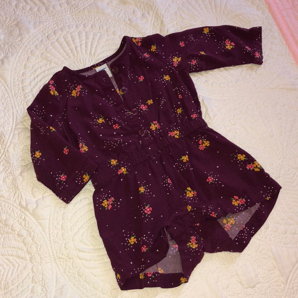 Old navy floral romper for baby girl